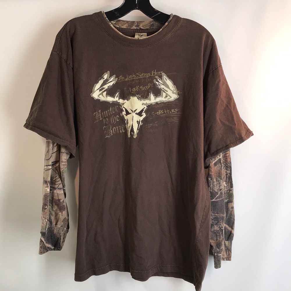Hunter to the Bone Buck wear tee Sz XL
